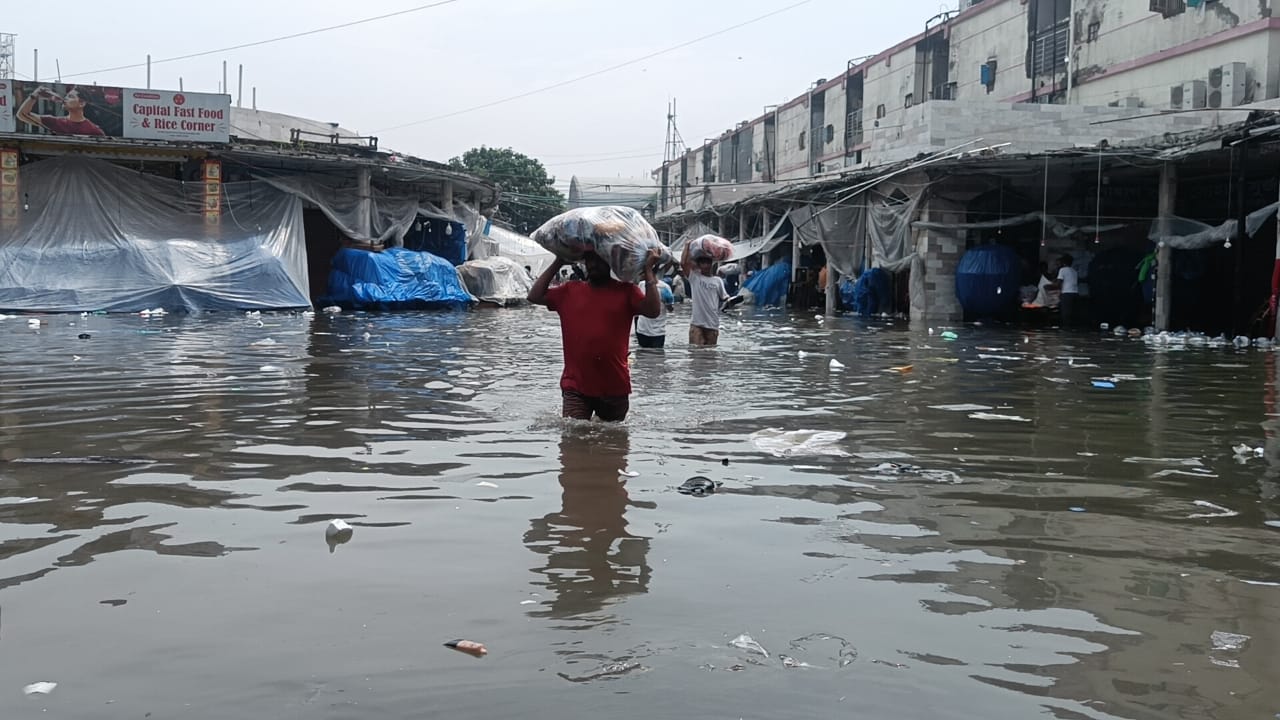 রাজধানীতে জলাবদ্ধতা